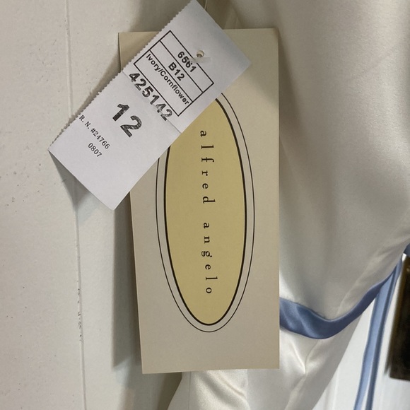 ALFRED ANGELO SIZE 12 HALTER TOP - Picture 6 of 17